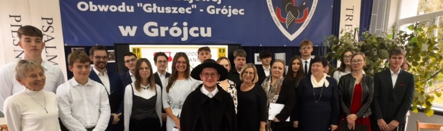 Narodowe Czytanie 2025 w Zespole Szkół w Grójcu – Poezje Jana Kochanowskiego